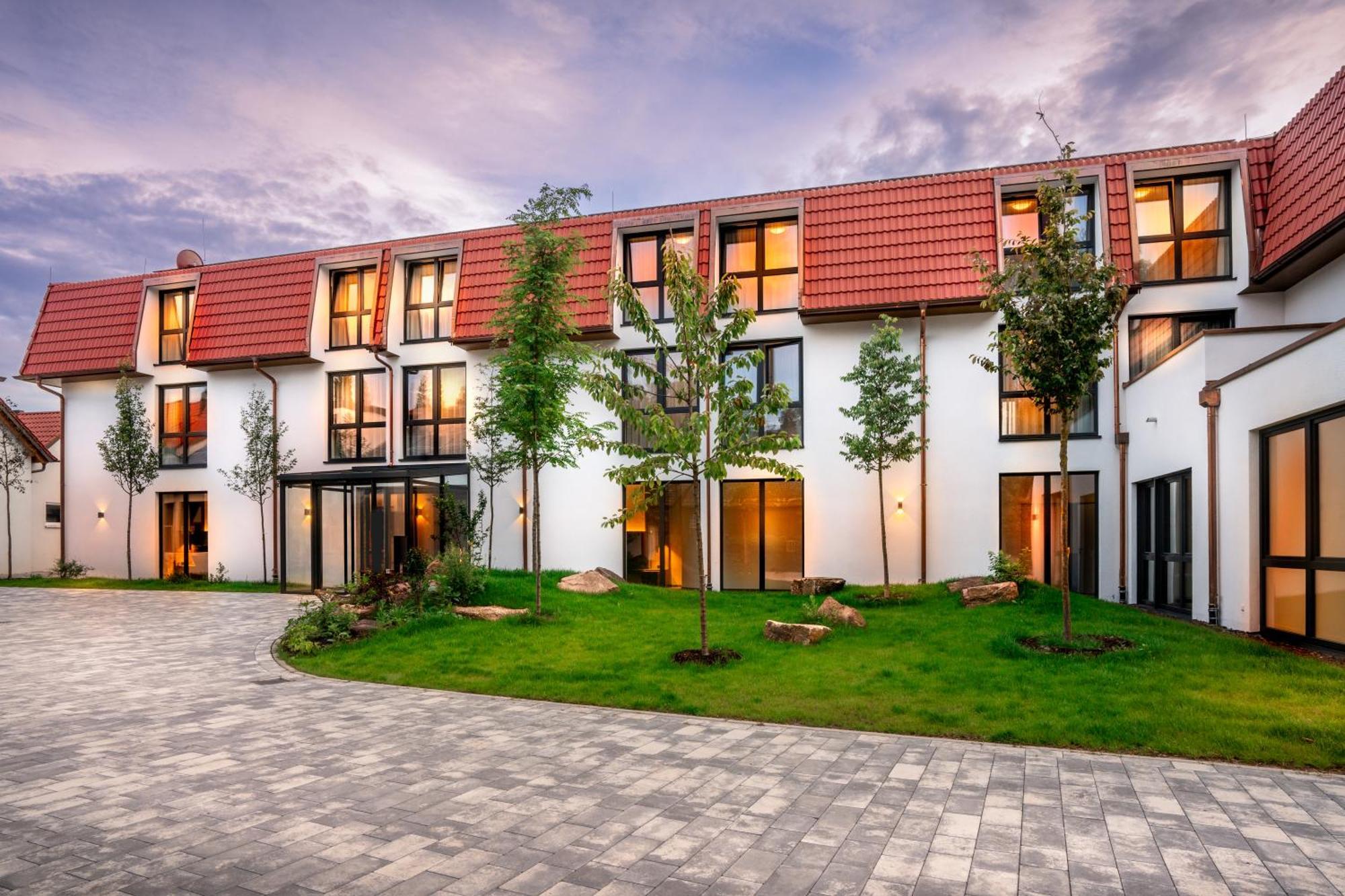 Landhotel Gruener Wald Neuhausen  Dış mekan fotoğraf